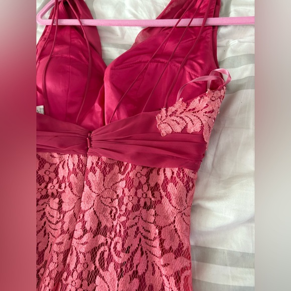 Pronovias Pink Lace Formal Dress. Size 8. - Picture 12 of 16